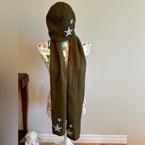Rebecca Minkoff scarf and hat in excellent condition.